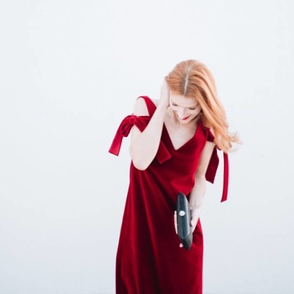 Mossimo Dutti Limited Edition Red Velvet Tie Sleeve Midi Dress NWT Women’s Sz 6 - Picture 10 of 10